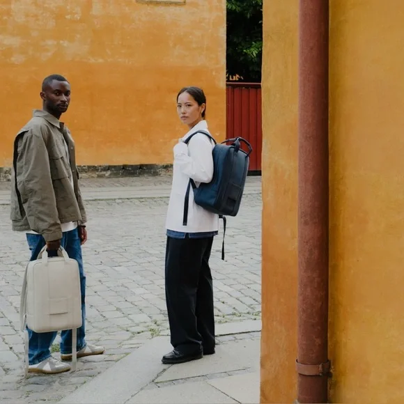 Monos Metro Backpack Travel Bag Duffel Black Nylon Vegan Leather Carry On Kit - Picture 15 of 16